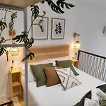 Loft Acogedor Junto Al Roig Arena Апартаменты Валенсия