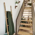 Loft Acogedor Junto Al Roig Arena Апартаменты *