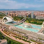 Апартаменты Loft Acogedor Junto Al Roig Arena *